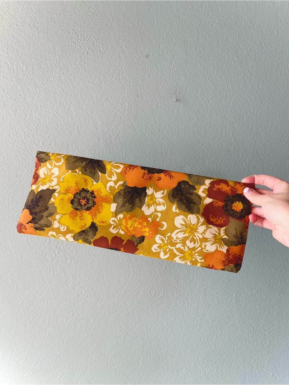 Vintage | 70s Groovy Long Zipper Bag